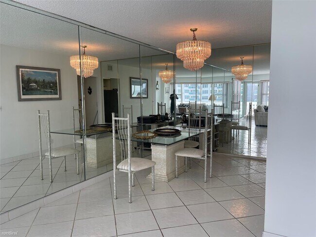 Foto del edificio - 2 br, 2 bath Condo - 4010 Galt Ocean Dr Ap...