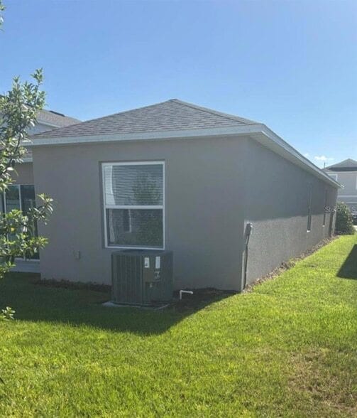 Building Photo - 208 Acorn Rd