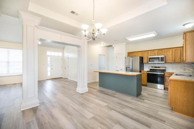 Building Photo - 807 Loudon Hill Dr