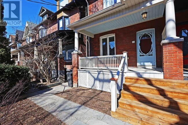 Building Photo - 28 Garnock Ave