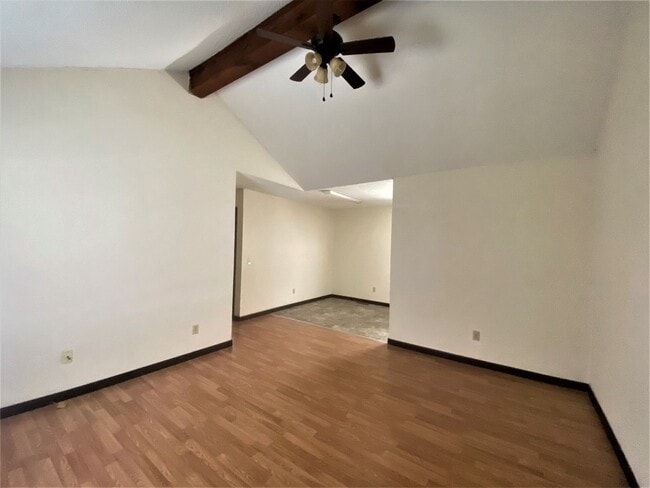 Foto del edificio - LEASING