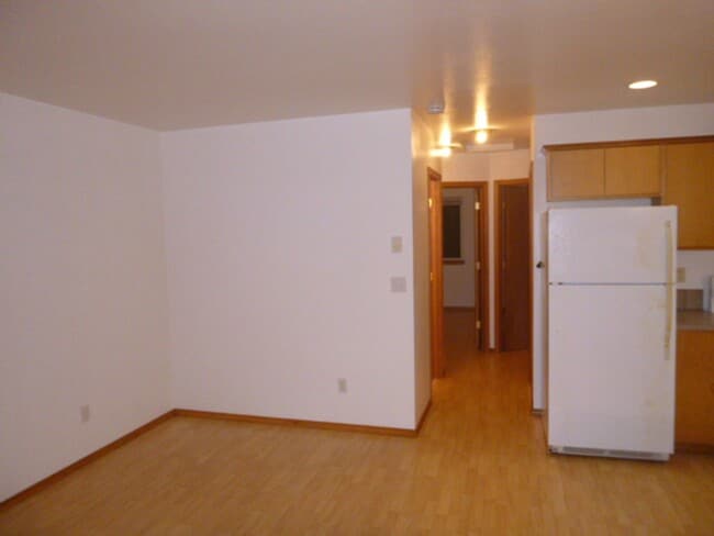 Building Photo - 1030 Mt Olympus Ave SE