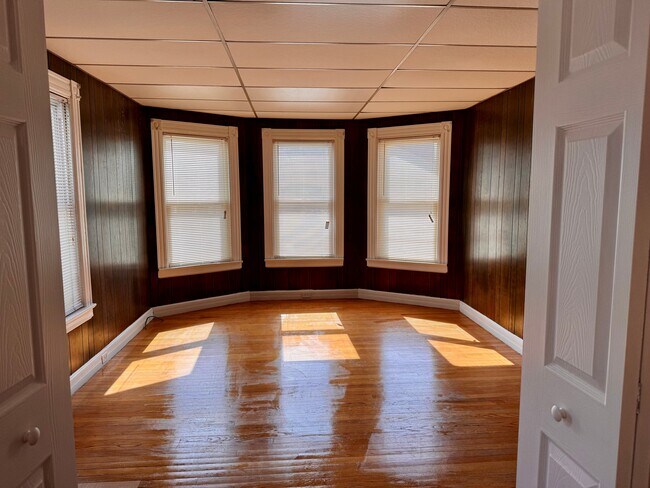 Foto del edificio - 123 Center St