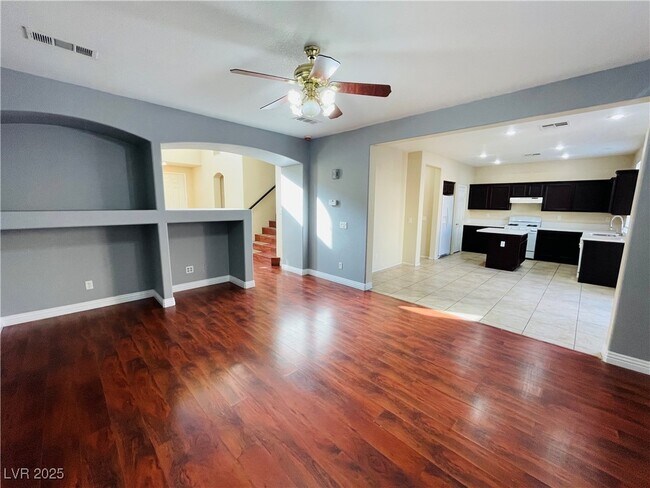 Foto del edificio - 8822 Imperial Forest St