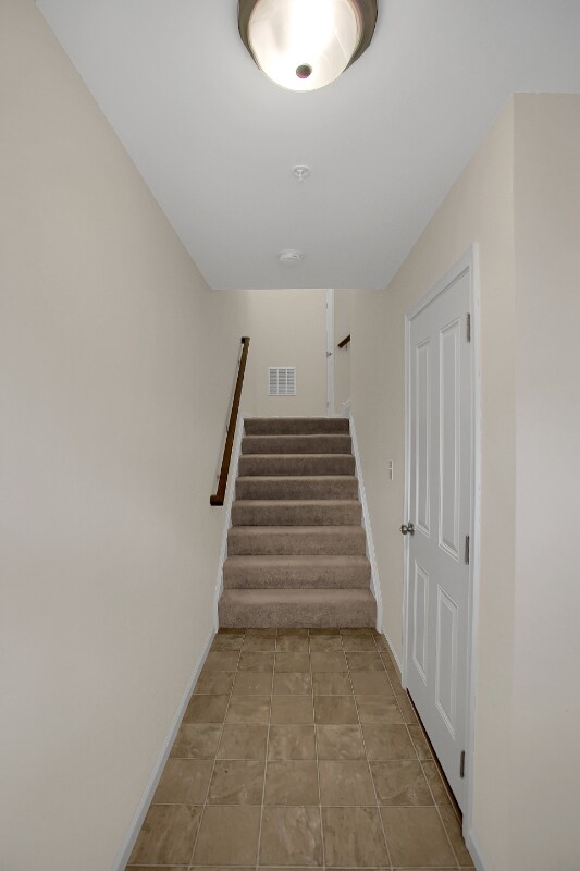 Foto del edificio - 5175 Winthrop Ave