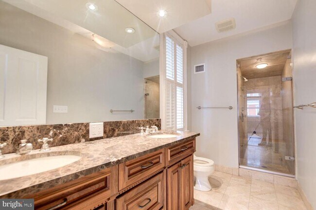 Foto del edificio - 3252 N St NW