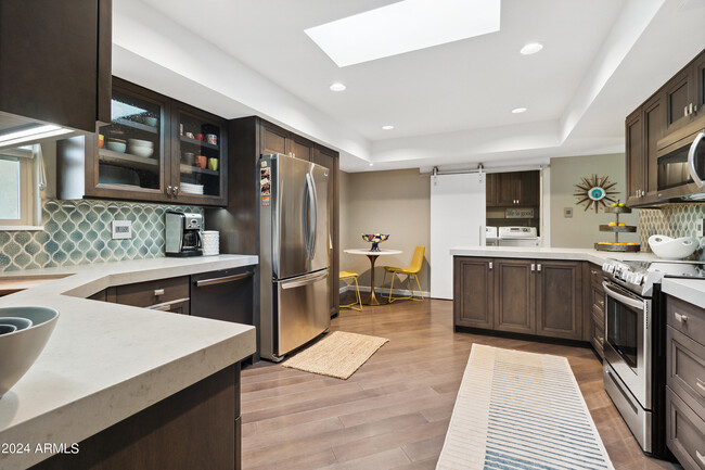 Foto del edificio - 8638 E Mulberry St
