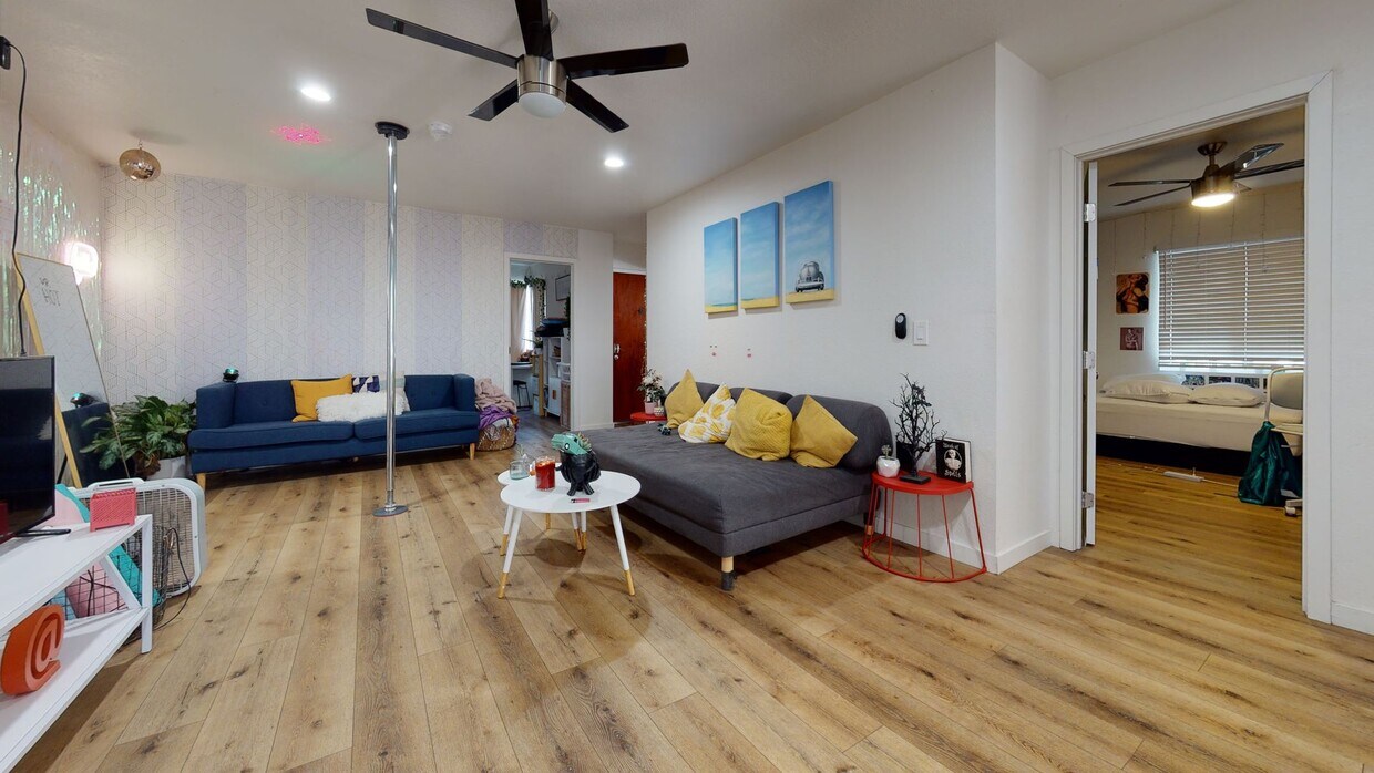 Foto principal - 6269 Mary Ln Dr