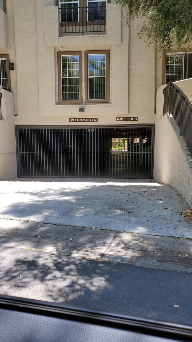 Building Photo - 24111 Del Monte Dr.