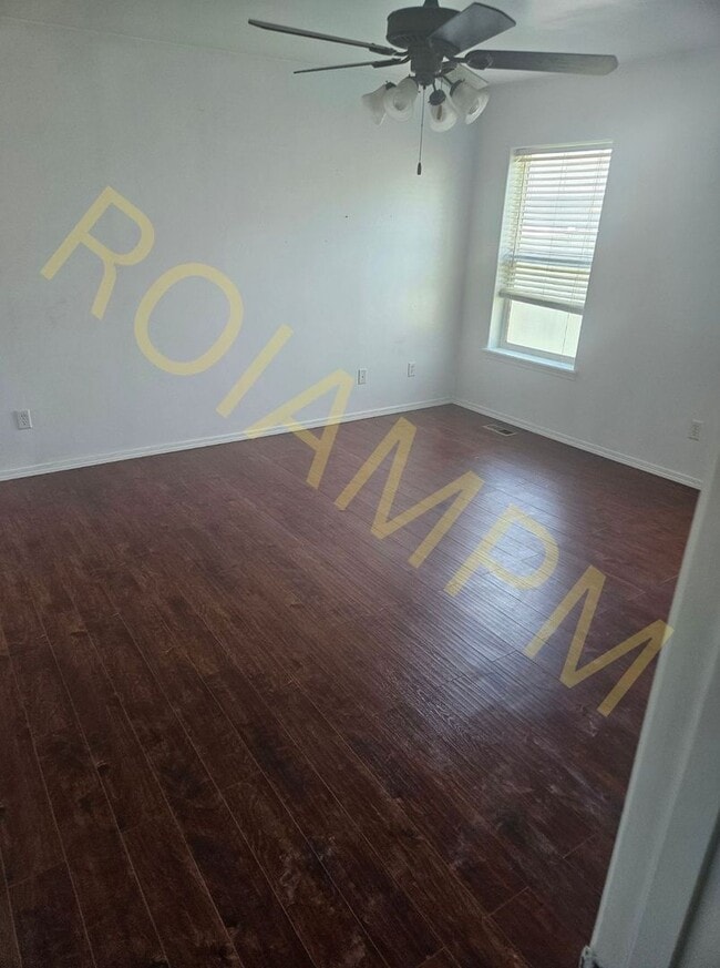 Building Photo - Beautiful 3 Bed 2 Bath Home in West Twin F...