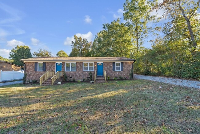 Building Photo - 510 E Branch St