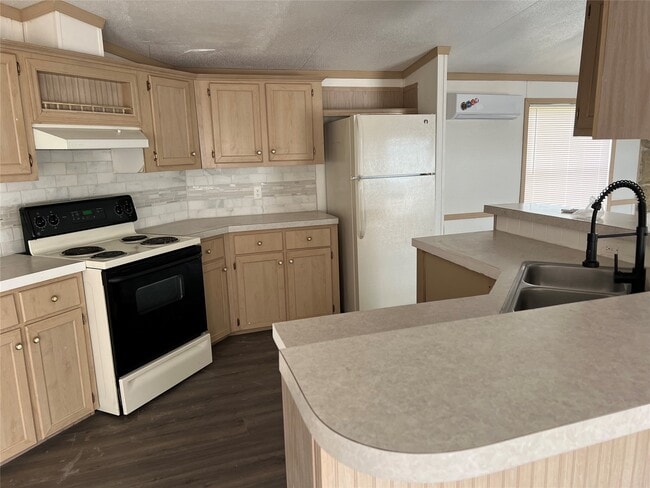 Building Photo - 21430 Dunn
