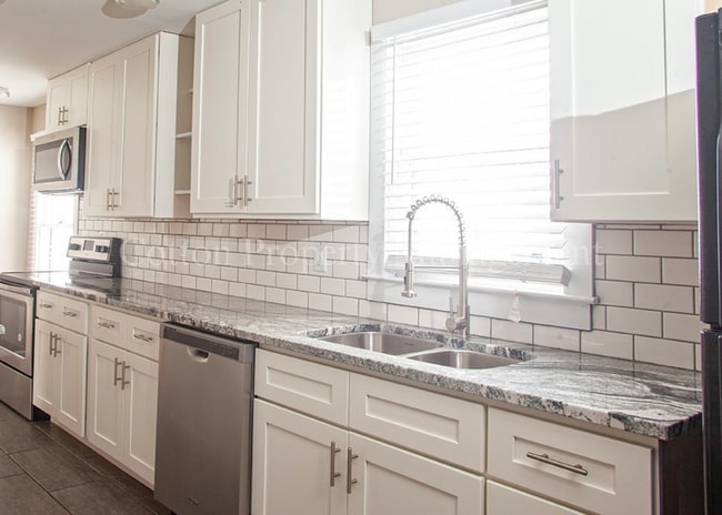 Photo - 3BR/2BA Great Location Downtown Wilmington Near Castle St - $1,750/month, pet friendly!* Apartment