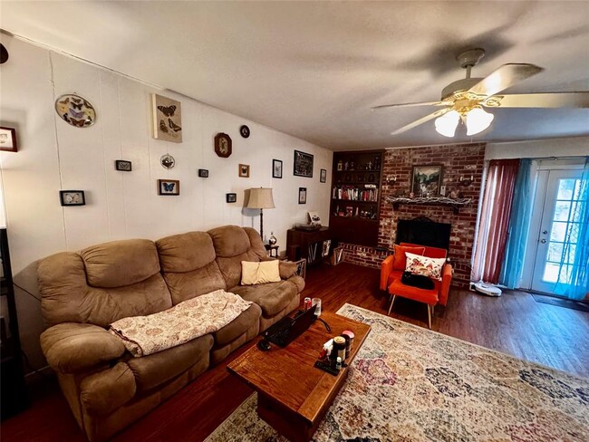 Foto del edificio - 4713 Sagebrush Trail
