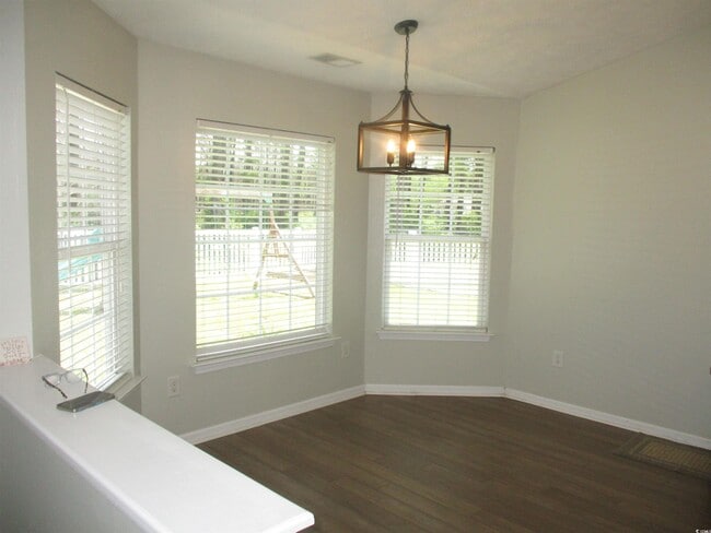 Building Photo - 112 Centennial Cir