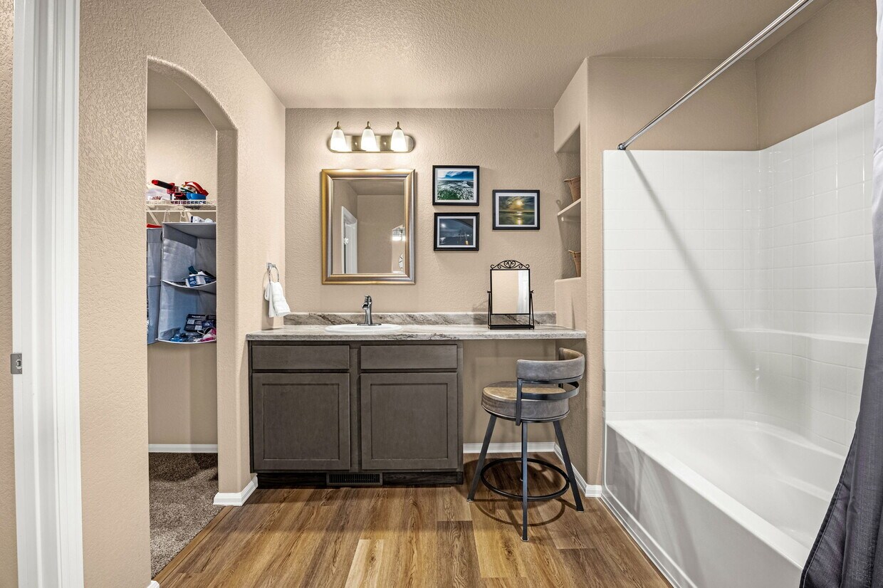 Foto principal - 1839 Belton Hts