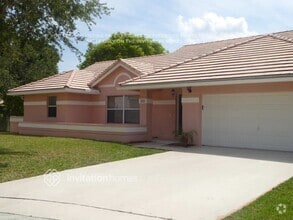 Building Photo - 126 NW 164th Ave