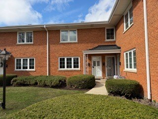 Foto del edificio - 1332 Greenwillow Ln