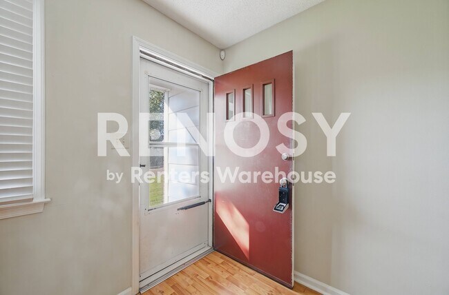 Foto del edificio - 548 Colony Rd