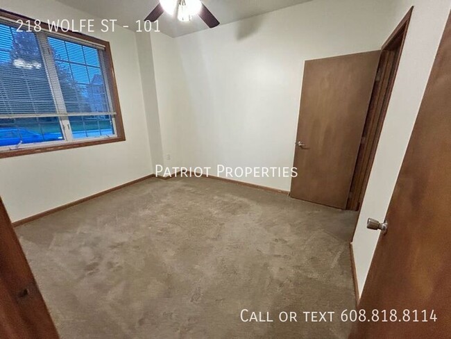 Foto del edificio - 1 BEDROOM/ 1 BATH APARTMENT IN OREGON, WI