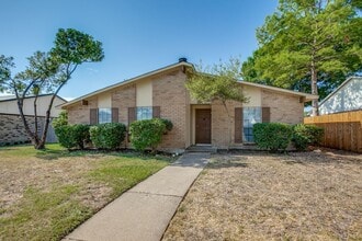 Building Photo - 960 Lockhart Dr