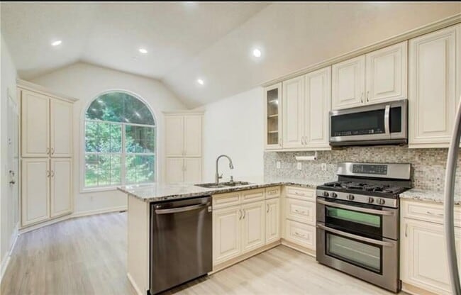 Building Photo - 3029 Clove Tree Ln