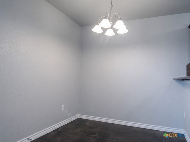 Building Photo - 1714 Risen Star Ln
