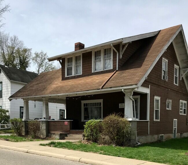 Fachada de la casa - 77 N High St
