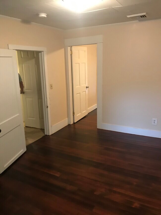 Bedroom 2 - 13 Lincoln St