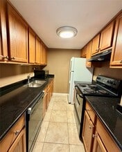 Building Photo - 7520 Hornwood Dr