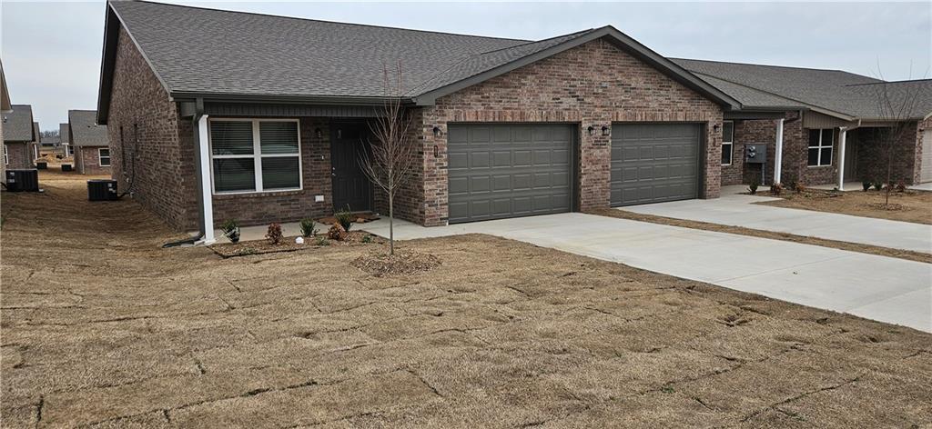 Foto principal - 601 NW 69th Ave