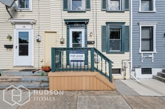 Primary Photo - AVAILABLE NOW! - 121 S East St, Carlisle, ...