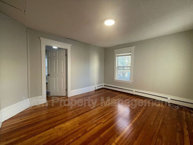 Foto del edificio - 171 Rathbun St