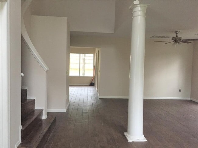 Building Photo - 11400 Gatling Gun Ln
