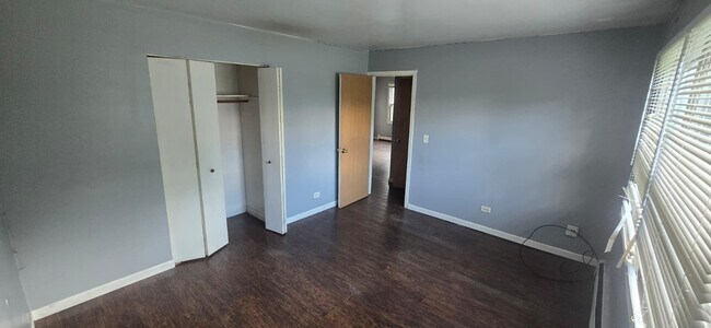 Foto del edificio - 11 S Whispering Hills Dr