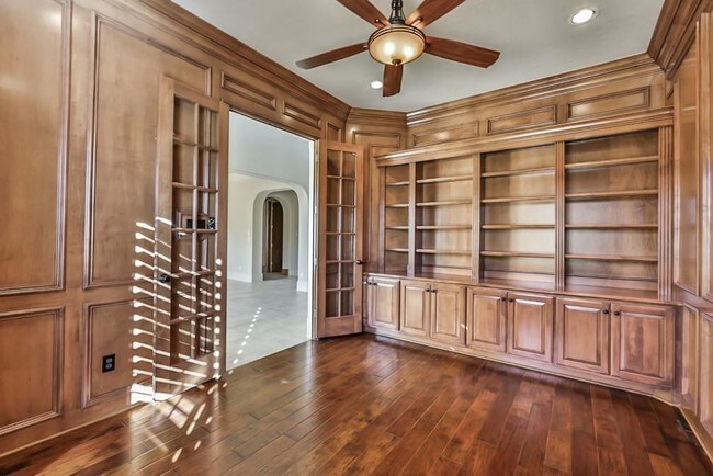 Building Photo - 13922 Hampton Cove Dr