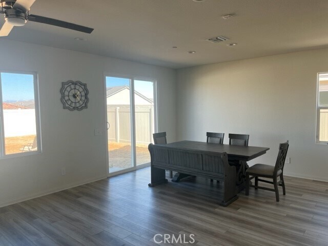 Building Photo - 28416 Patches Dr