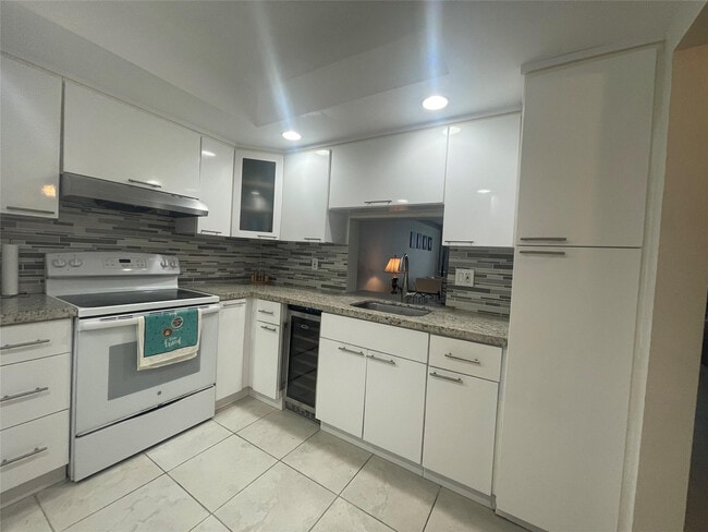 Building Photo - 1160 N Federal Hwy