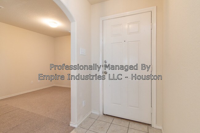 Building Photo - 1418 Lansing Field Ln