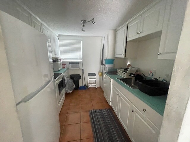 Foto del edificio - 4317 Antisdale St