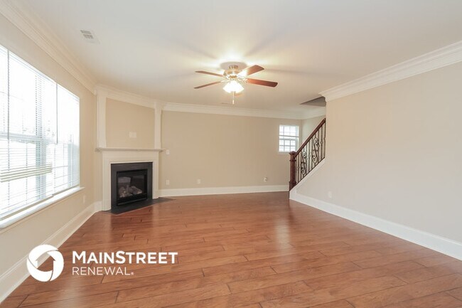Foto del edificio - 6607 Eastfield Park Dr