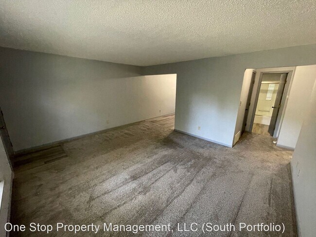 Foto del edificio - 2 br, 1 bath House - 304 NE Forest Street ...
