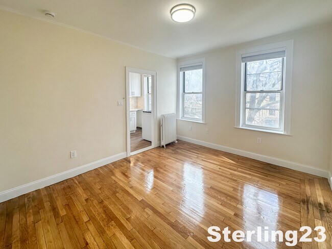 Building Photo - 3226 33rd St