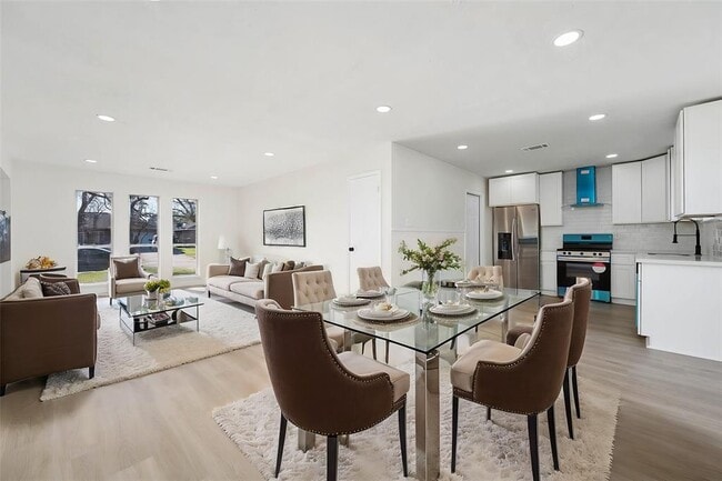 Foto del edificio - 15006 Wellman Ln