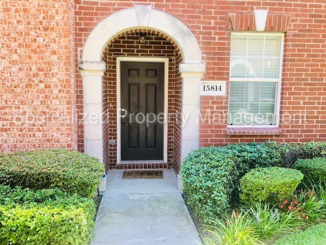 Building Photo - 15814 Breedlove Pl