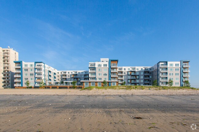Foto del edificio - Beach House Apartments