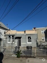 Building Photo - 6206 Newkirk Ave