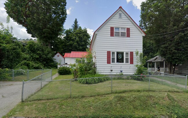 Building Photo - 32 Front St