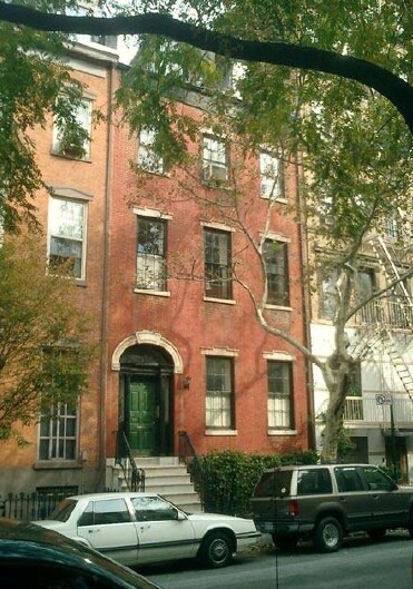 Primary Photo - 59 Morton St