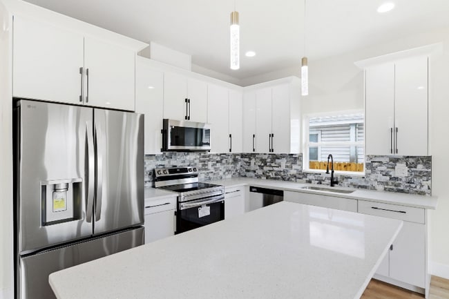 Photo - 3614 Temple St Townhome